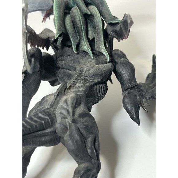Final Fantasy 7 VII Advent Children Action Figure Shadow Creeper Artfx - Picture 5 of 6